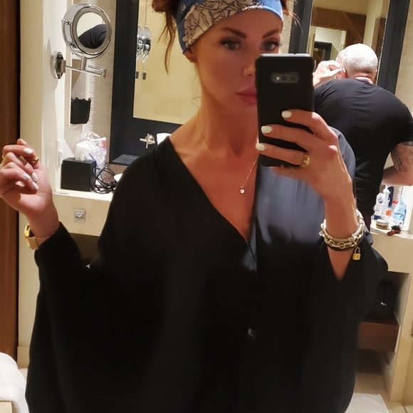 Elizabeth and james sill hook eye kimono - Picture 6 of 10